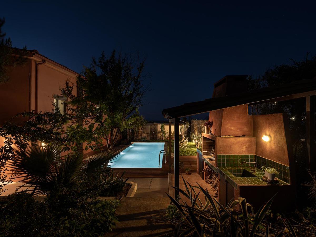 The House By The Sea Villa Kato Daratso Exterior photo