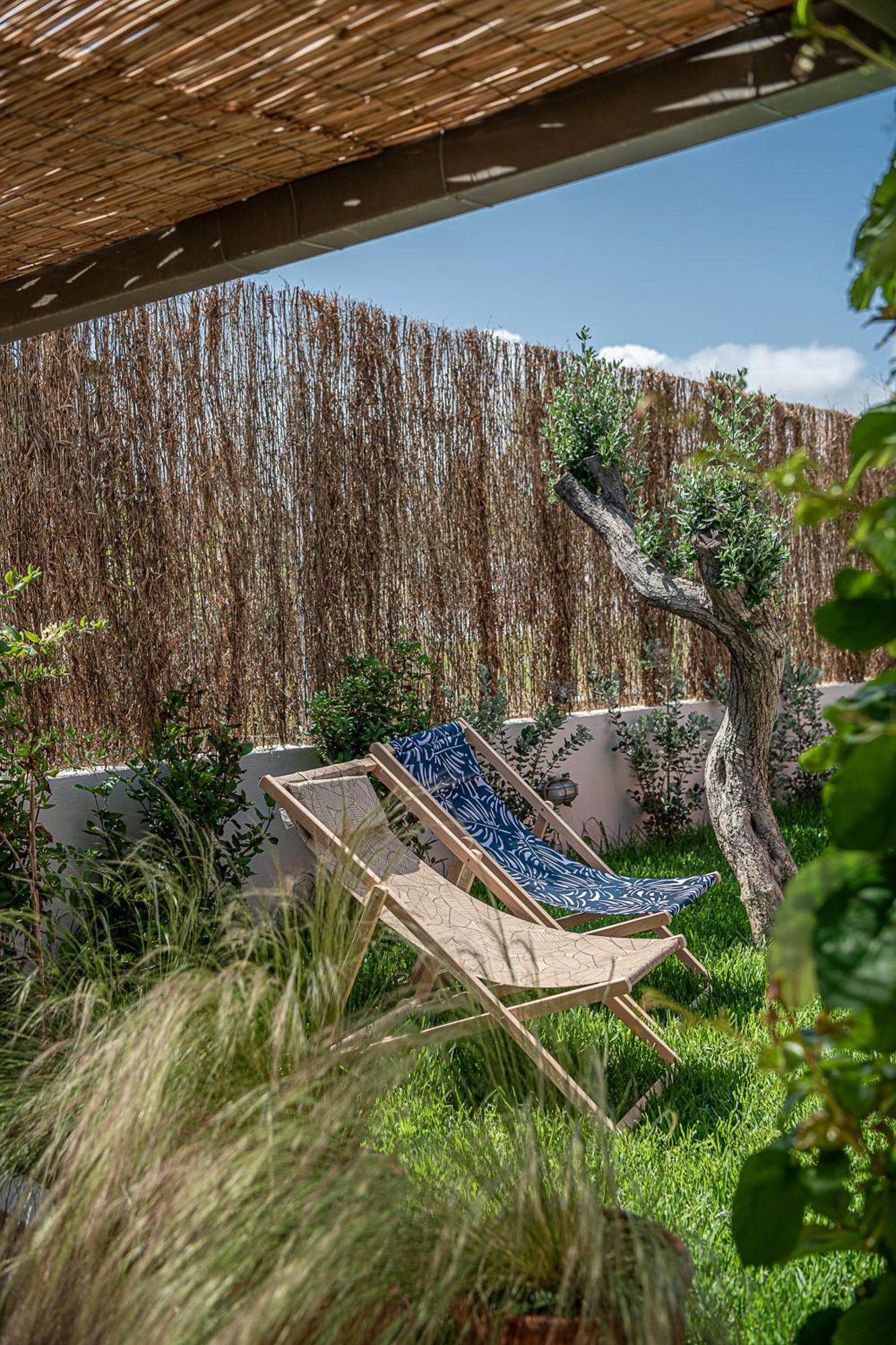 The House By The Sea Villa Kato Daratso Exterior photo