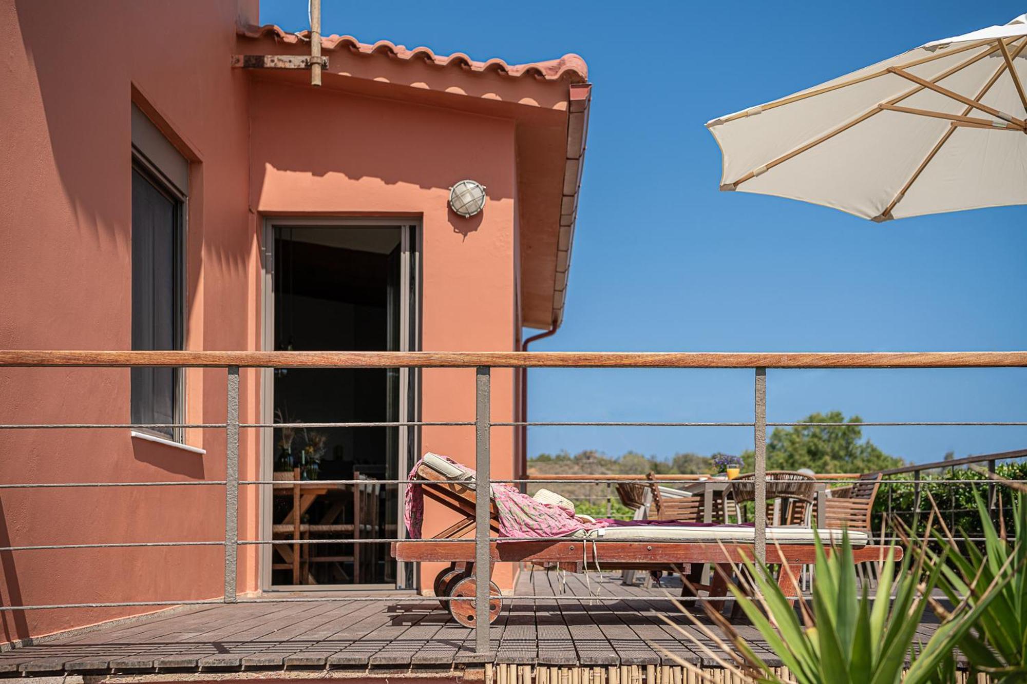 The House By The Sea Villa Kato Daratso Exterior photo